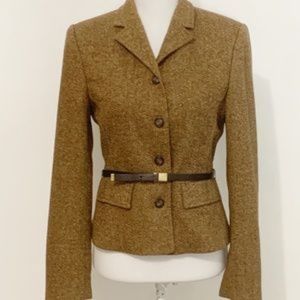 Beautiful brand new tweed jacket with belt